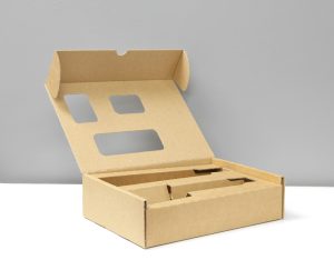 Plain Bottle Box 0427 with Inserts and Fittings GP358